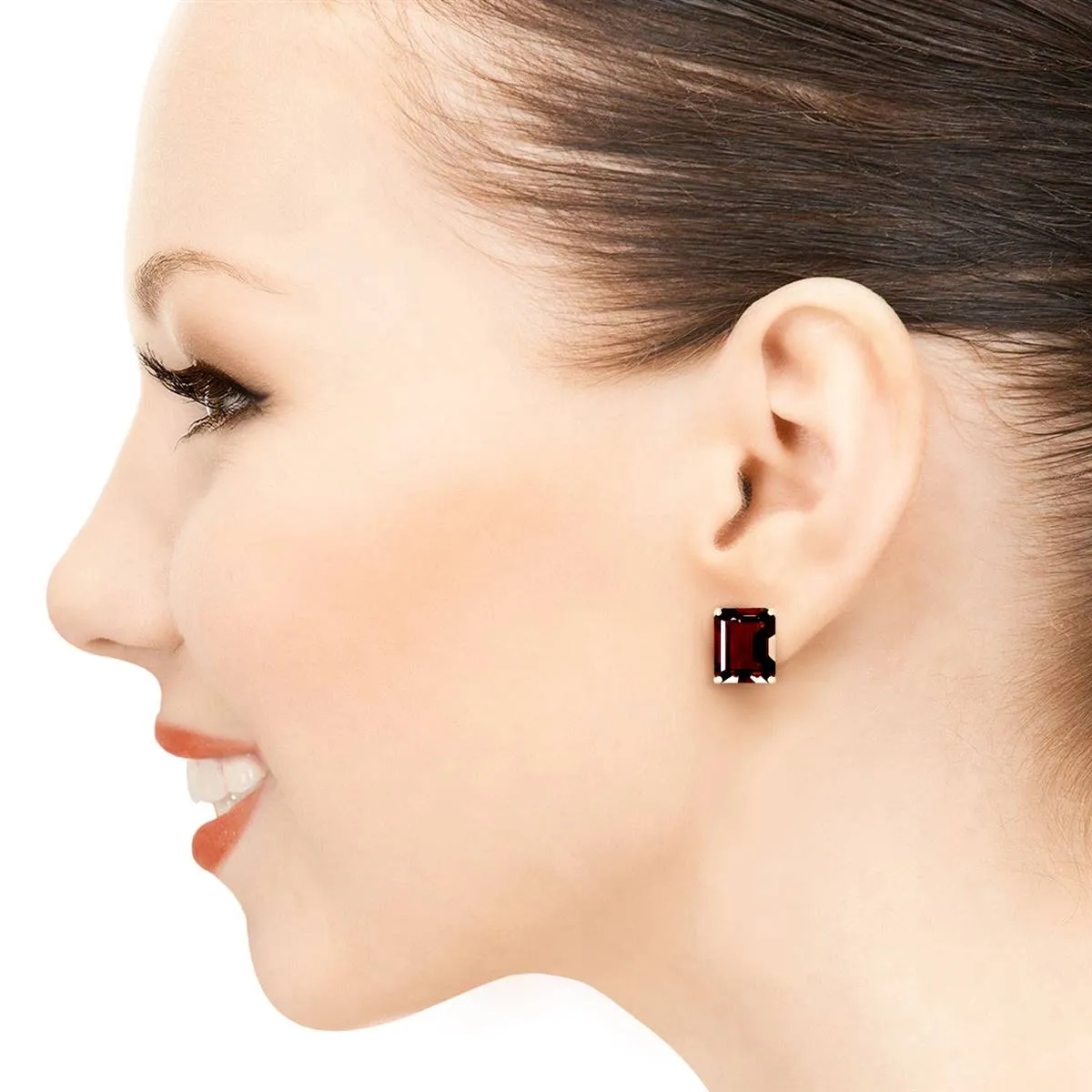 14 Carat 14K Solid Yellow Gold Distinction Garnet Earrings