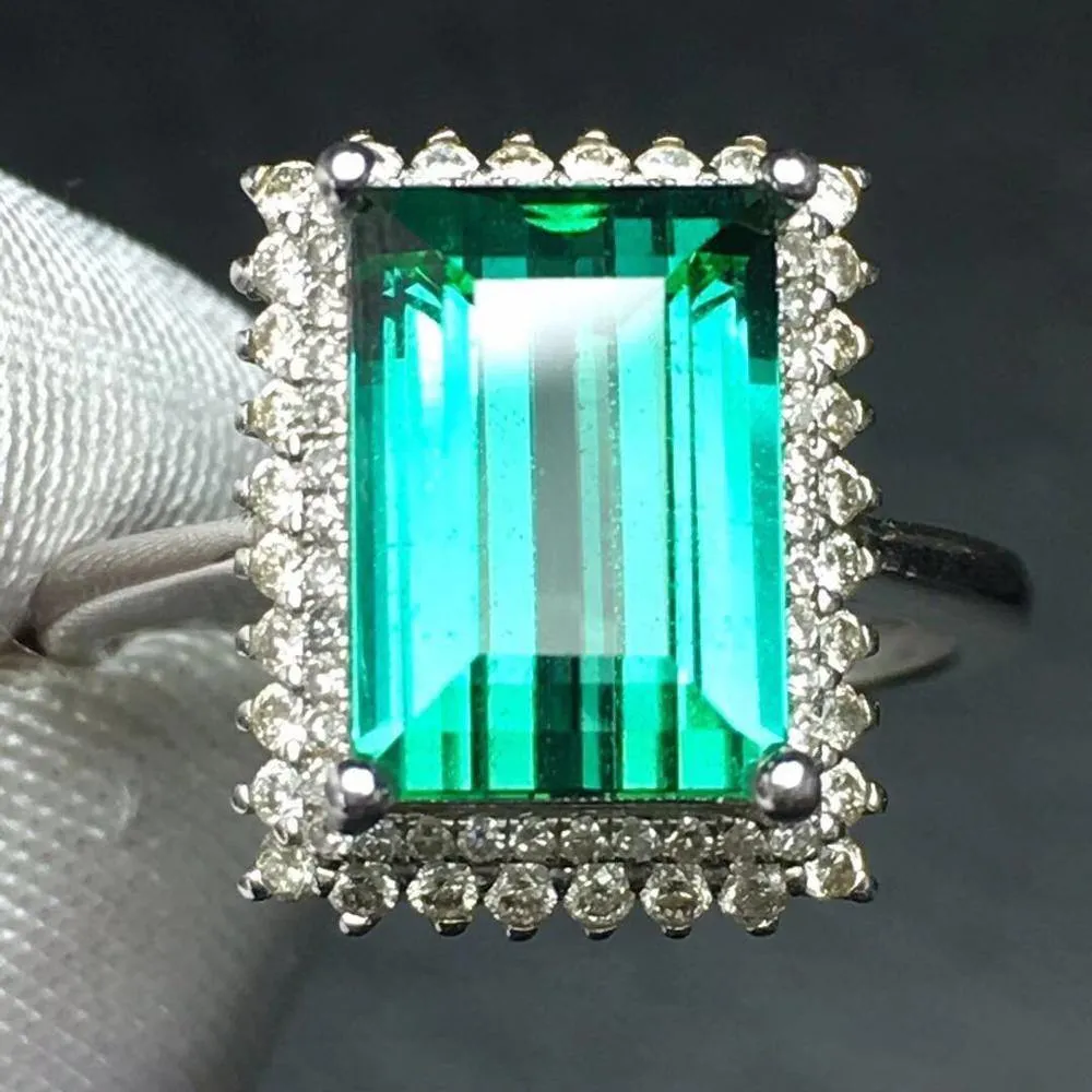 18 K Gold 100% Natural Green Tourmaline Gemstone 5.6ct Female Rings Brazil Origin for Women.