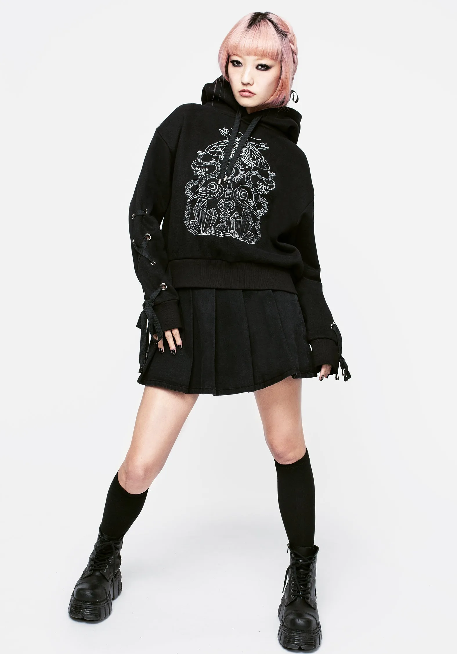 Angitia Embroidered Crop Hoody