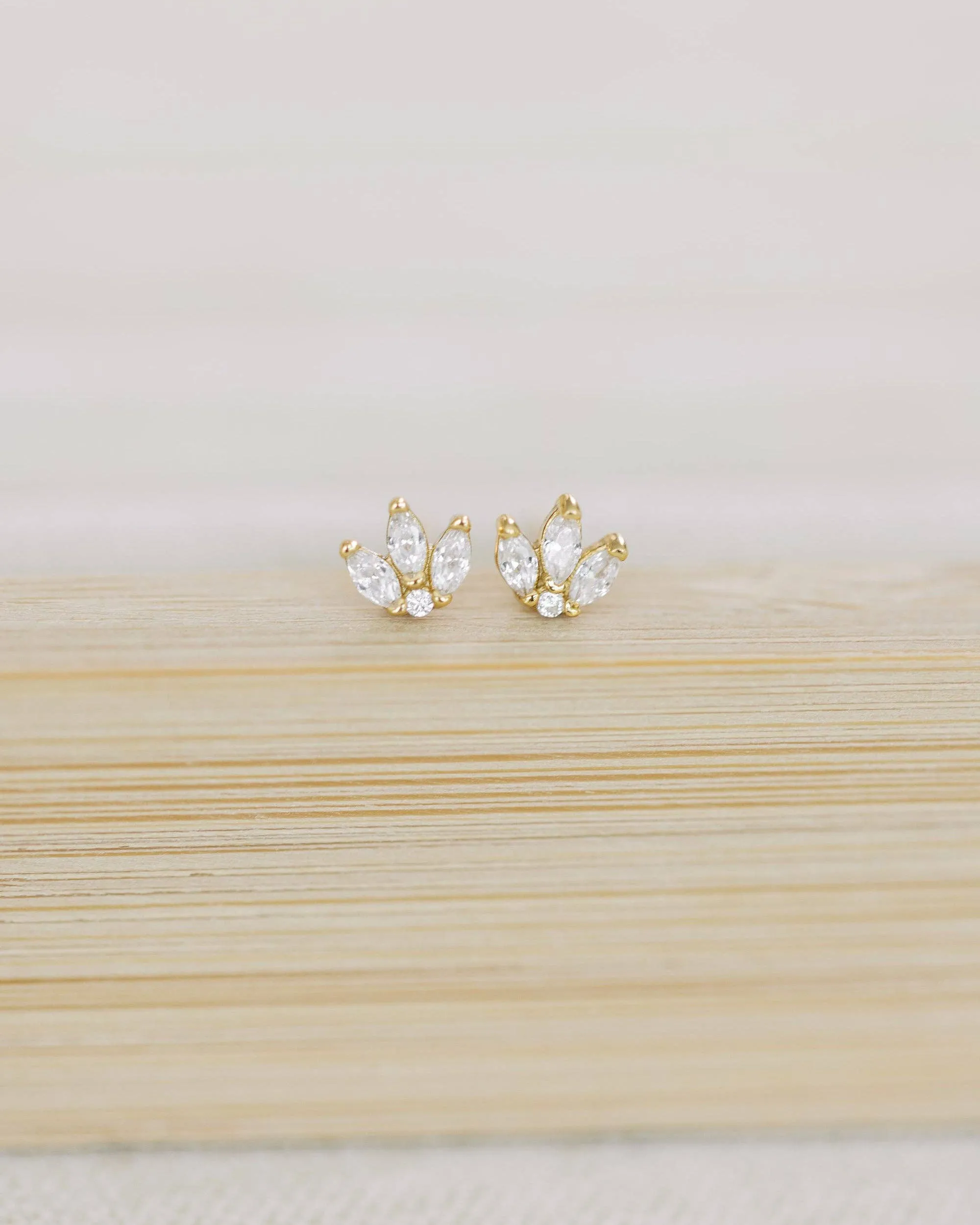 Coast and Cove - Crystal Crown Studs