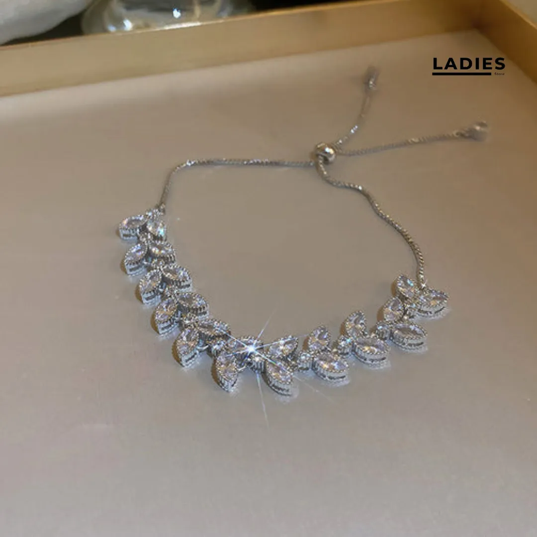 ELEGANT CRYSTAL LEAF BRACELET 58