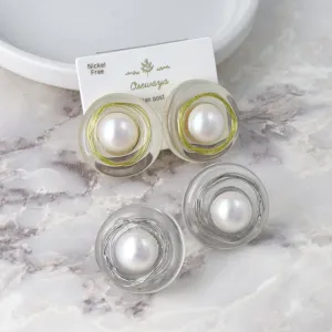 Embedded Pearl Circle Resin Earrings