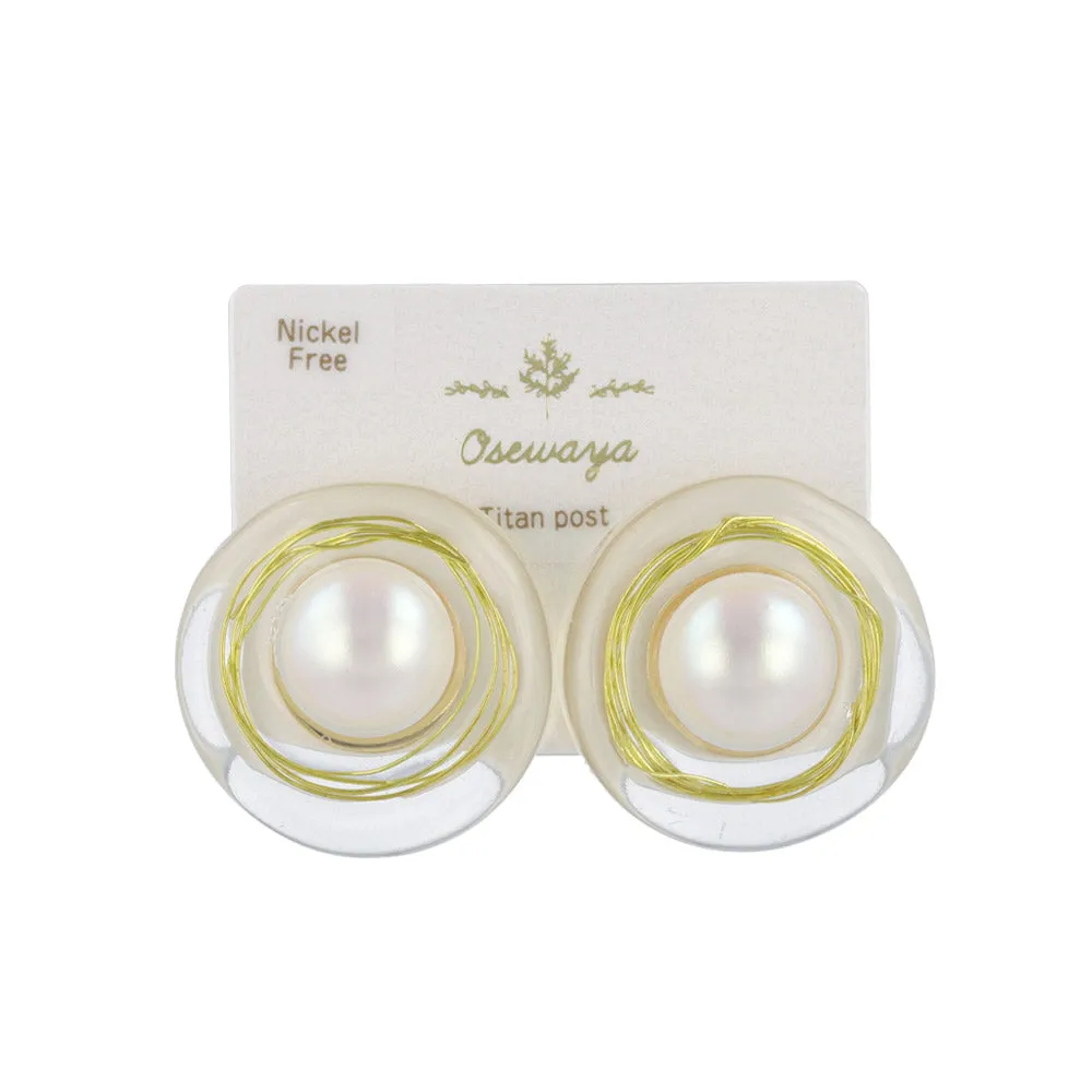 Embedded Pearl Circle Resin Earrings