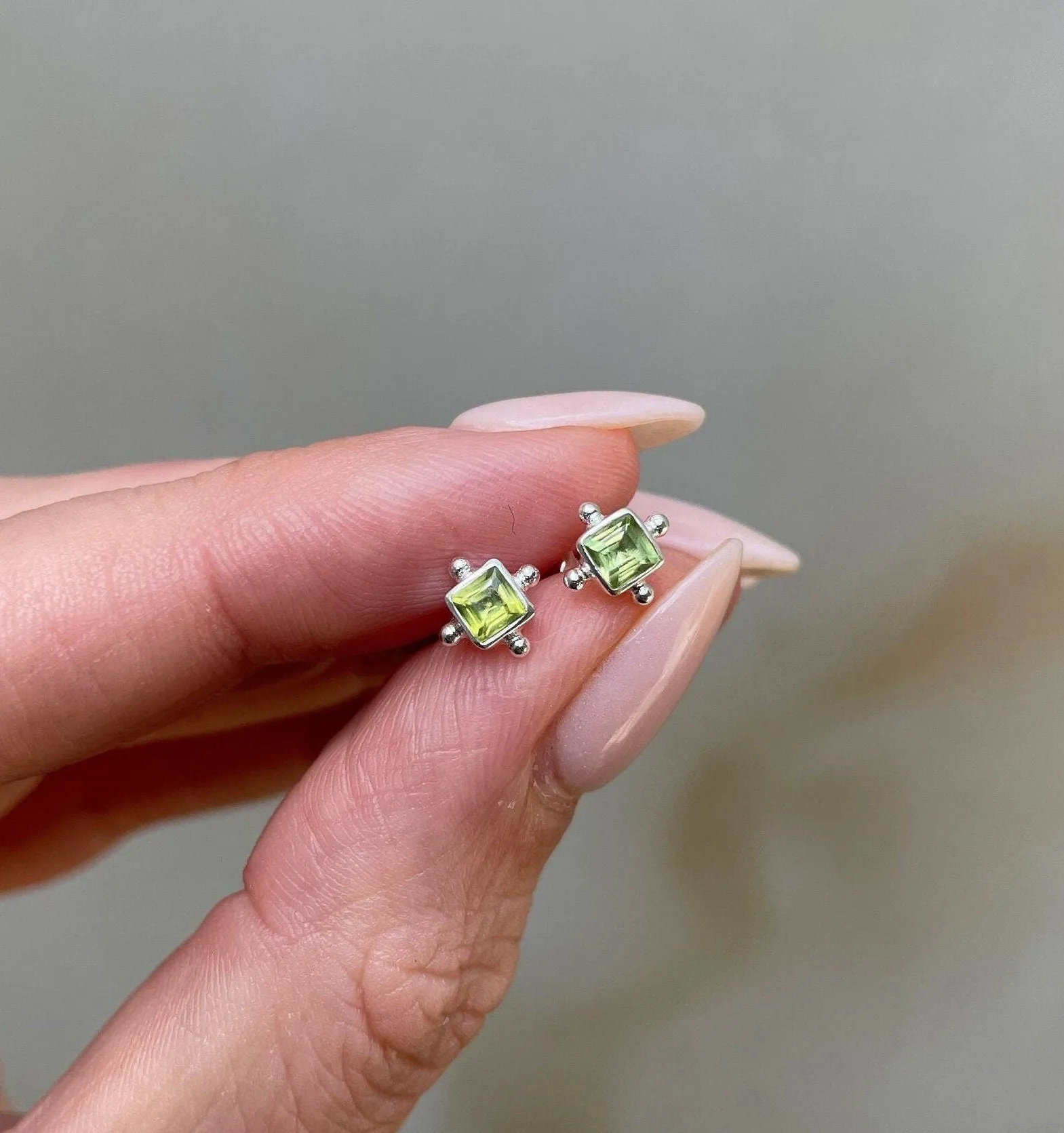 Mini Gias Perdiot Silver Studs