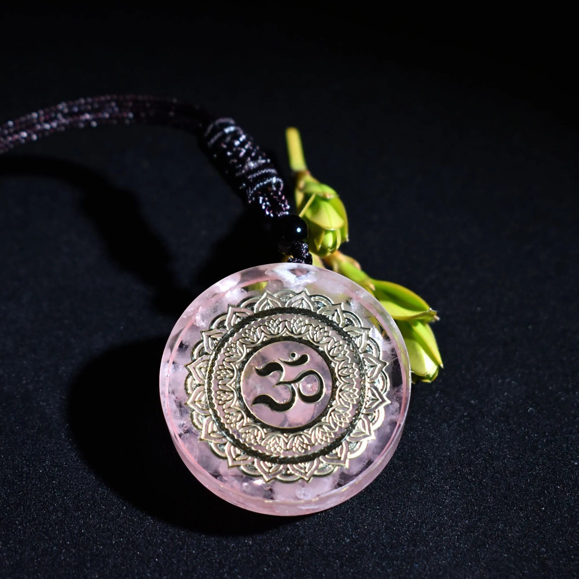 Orgone Pendant Tree Of Life Energy Orgonite Necklace, Pink Crystal Healing Resin Crystal pendant Chakra Yoga Meditation Pendant