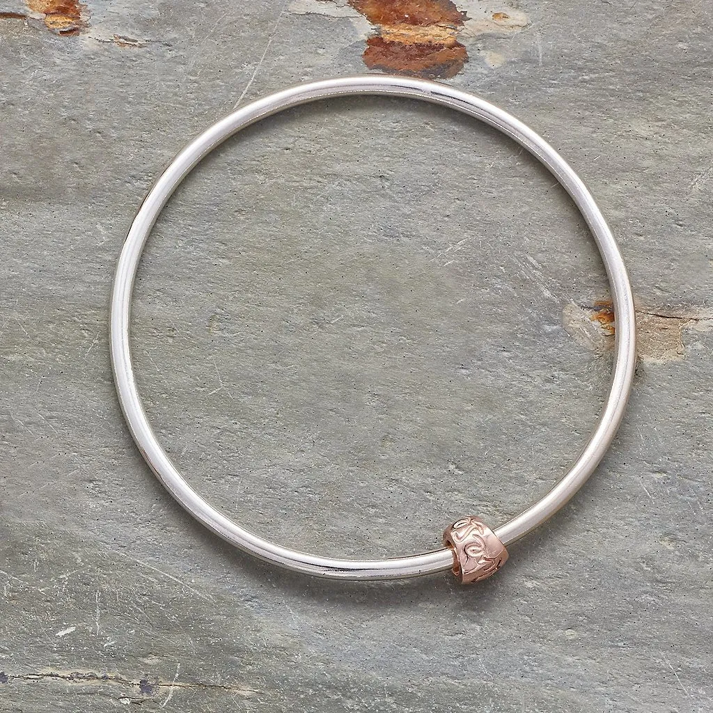 Que Sera Silver & Solid Rose Gold Bangle