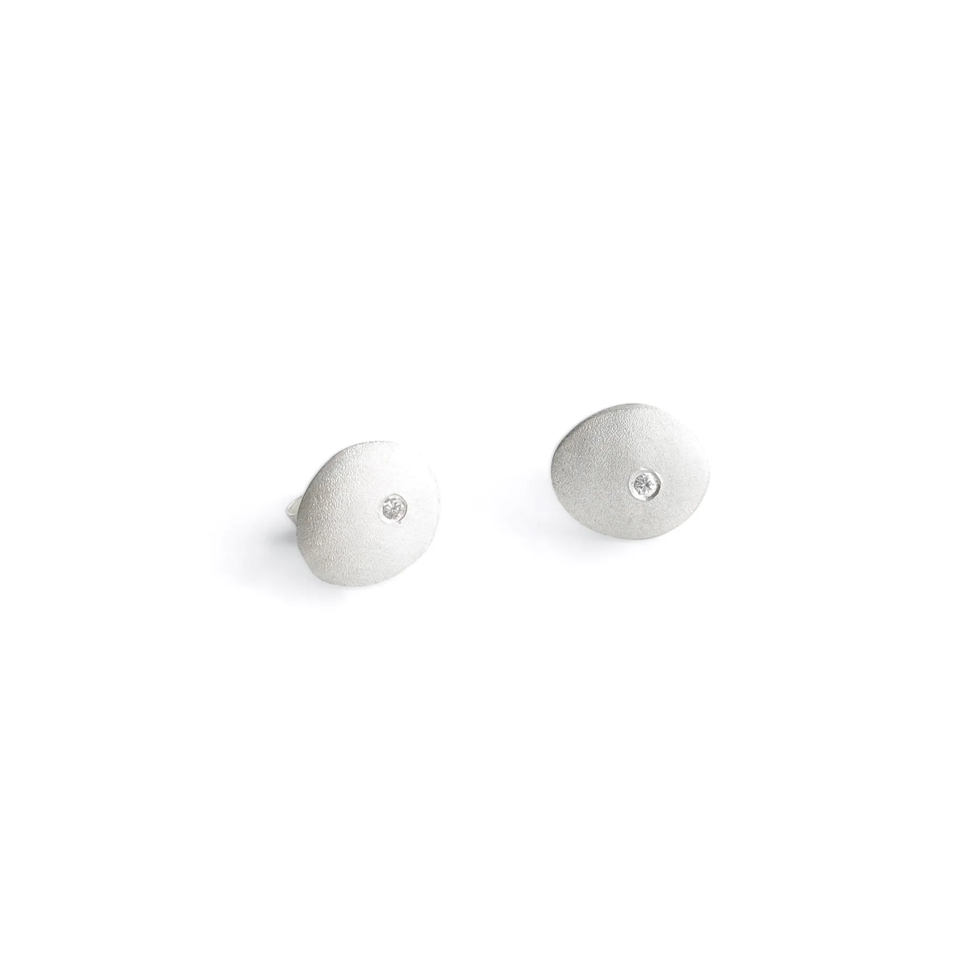 small disc studs